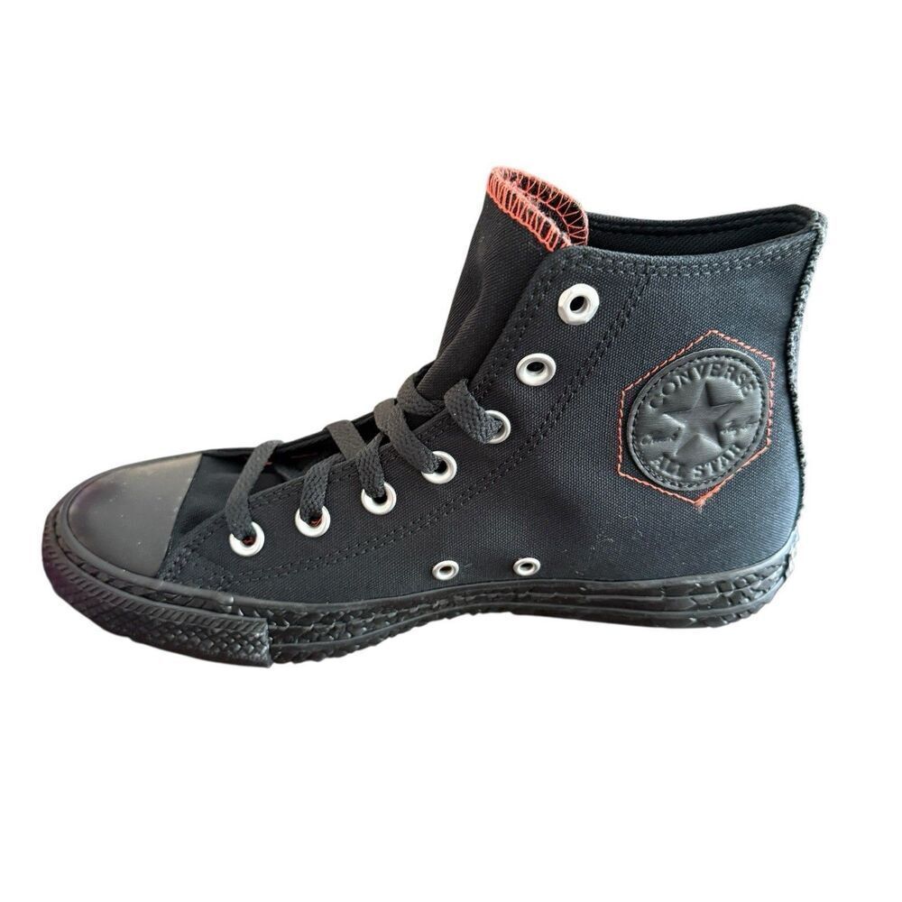 NEW Women’s CONVERSE x Dungeons & Dragons Chuck Taylor Star Shoes A09886C Size 9